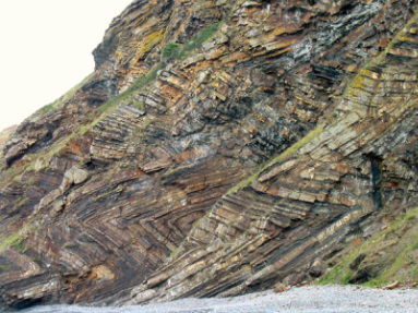 Contorted strata in a chevron pattern