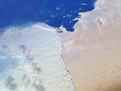 Qatar_sandstorm_small.jpg