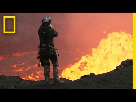 Thumbnail for the embedded element "Drones Sacrificed for Spectacular Volcano Video | National Geographic"