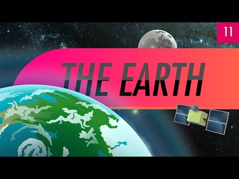 Thumbnail for the embedded element "The Earth: Crash Course Astronomy #11"