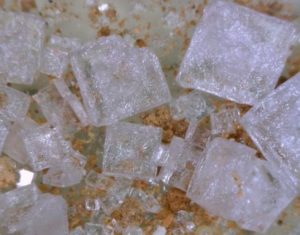 salt-crystals-300x235.jpg