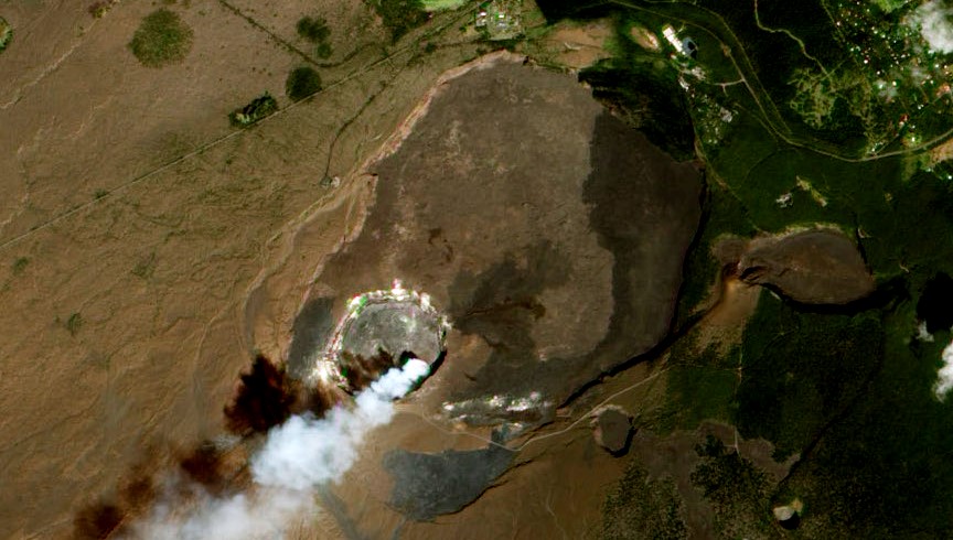Kilauea-caldera.jpg